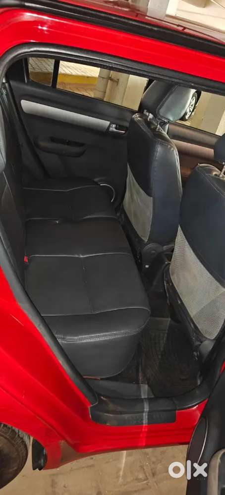 Maruti Suzuki Swift 2006 Petrol 42589 Km Driven