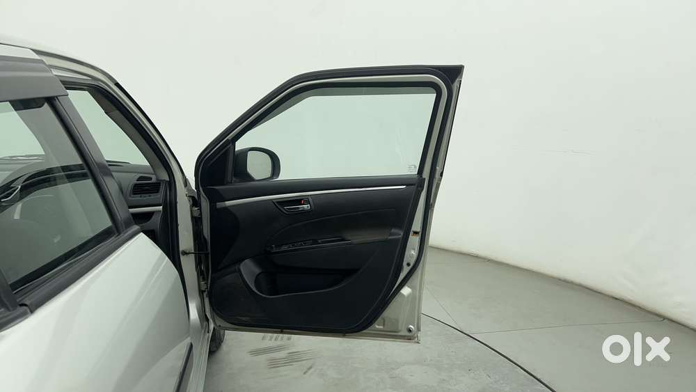 Maruti Suzuki Swift 2018 Vxi, 2016, Petrol