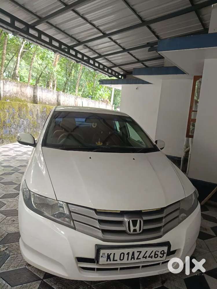 Honda City Zx Petrol 2010