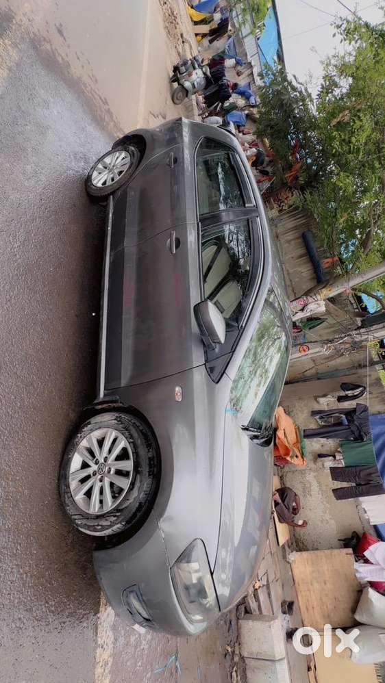 Volkswagen Polo 2013 Petrol 65000 Km Driven