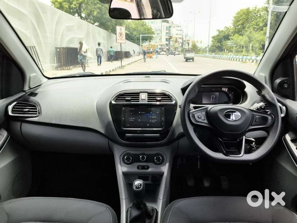 Tata Tiago 1.2 Revotron Xt Rhythm, 2024, Petrol