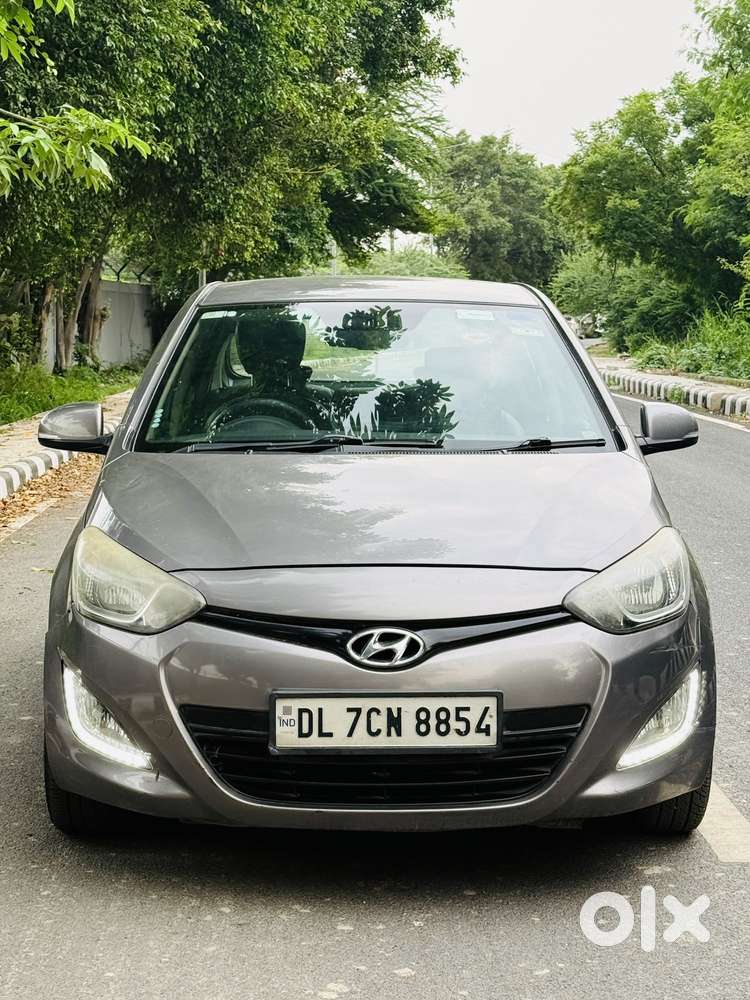 Hyundai I20 Sportz 1.2 Bs-iv, 2013, Petrol