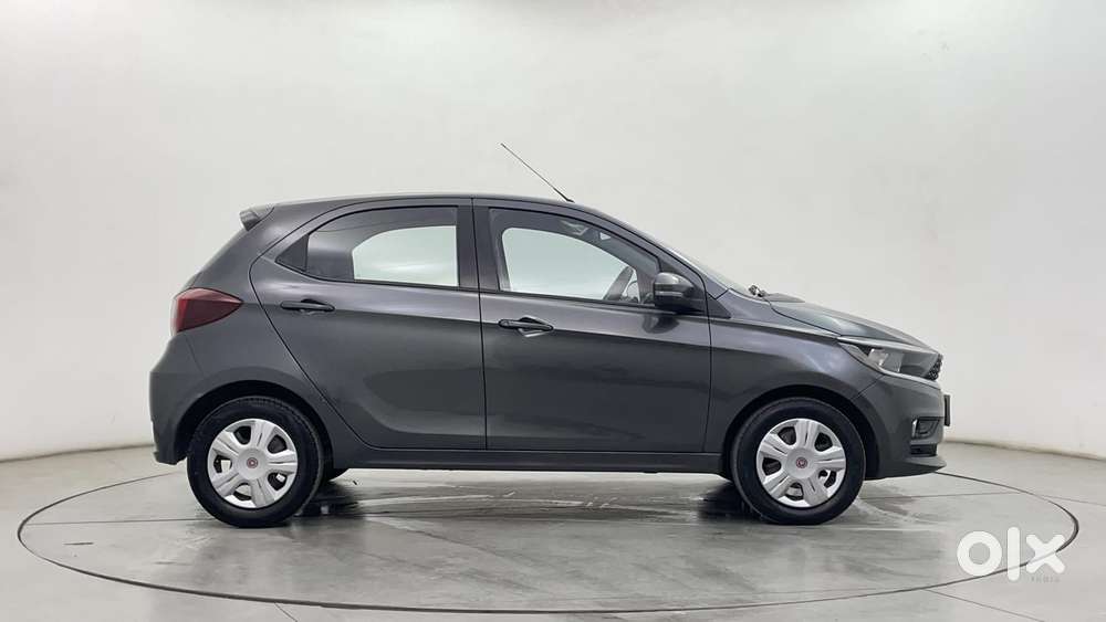 Tata Tiago Xza, 2021, Petrol