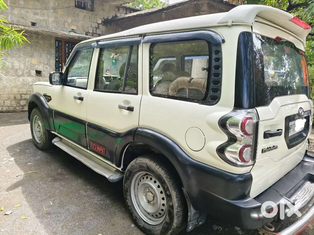 Mahindra Scorpio Classic 2016 Diesel Manual Car