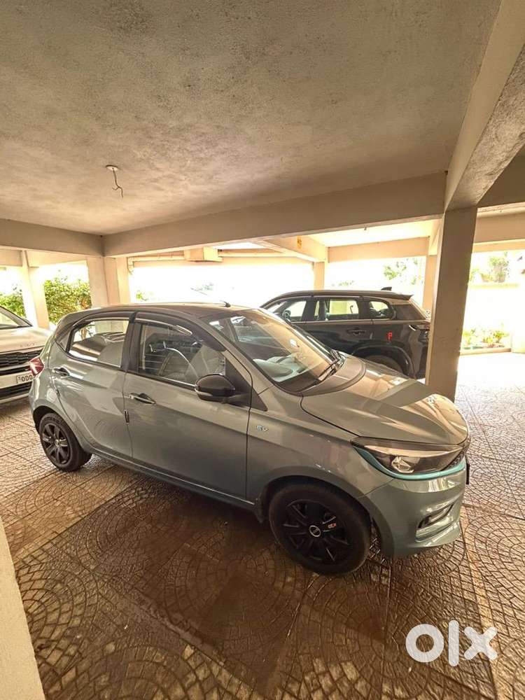 Tata Tiago Ev 2023 Car