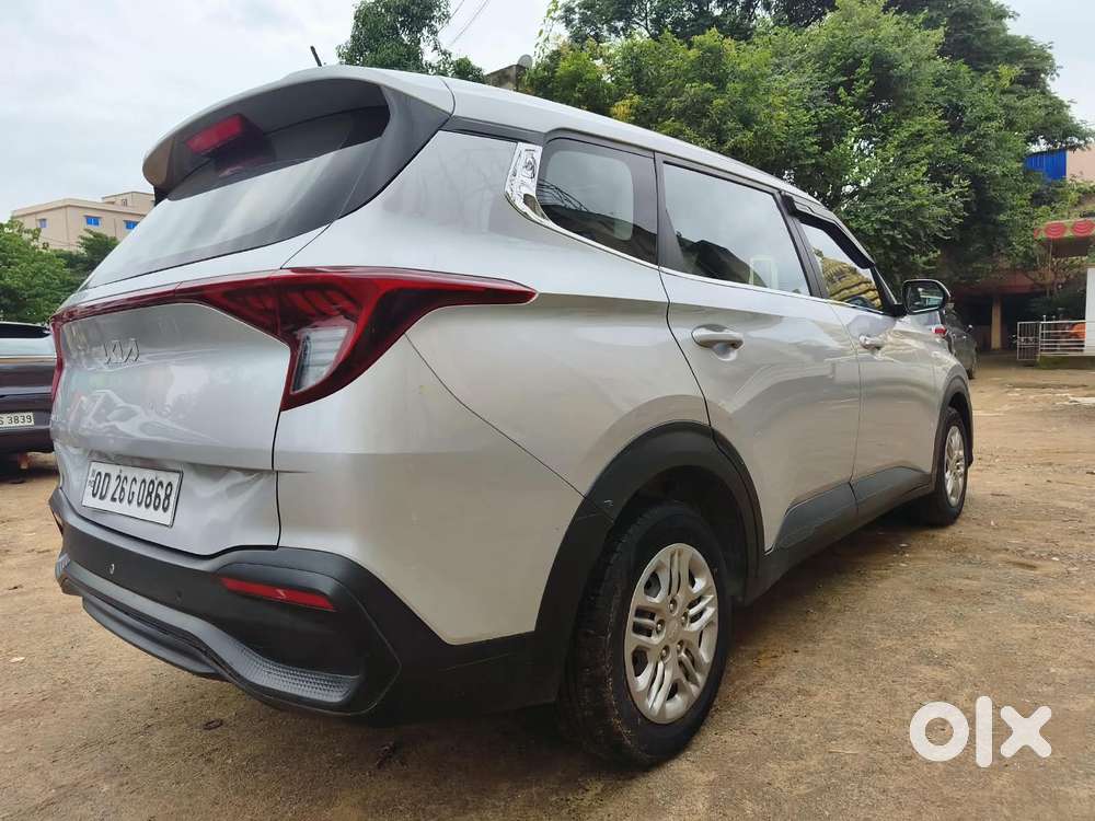 Kia Carens 1.5 Premium 7 Str, 2023, Petrol