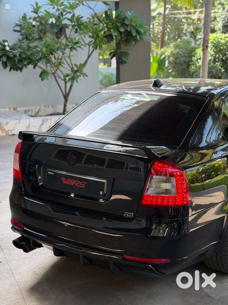 Skoda Laura