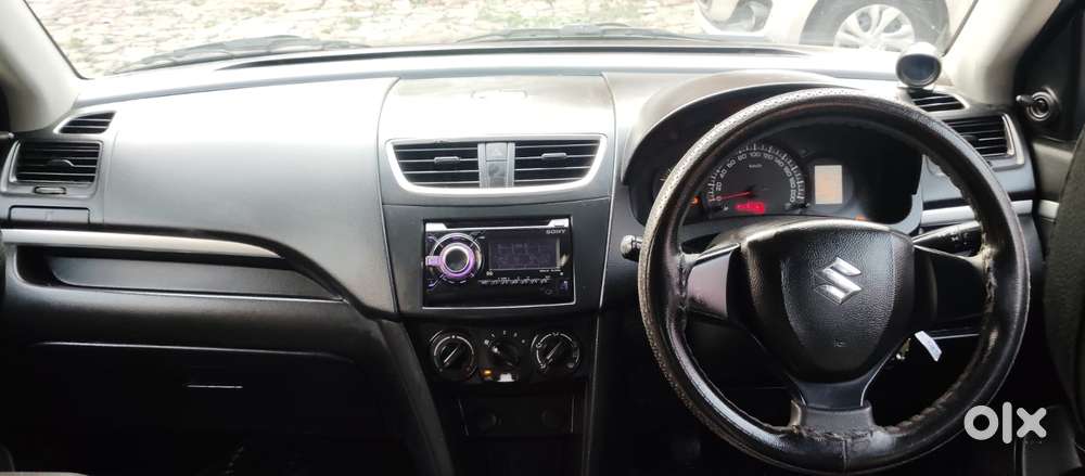 Maruti Suzuki Swift Ldi Optional, 2015, Diesel