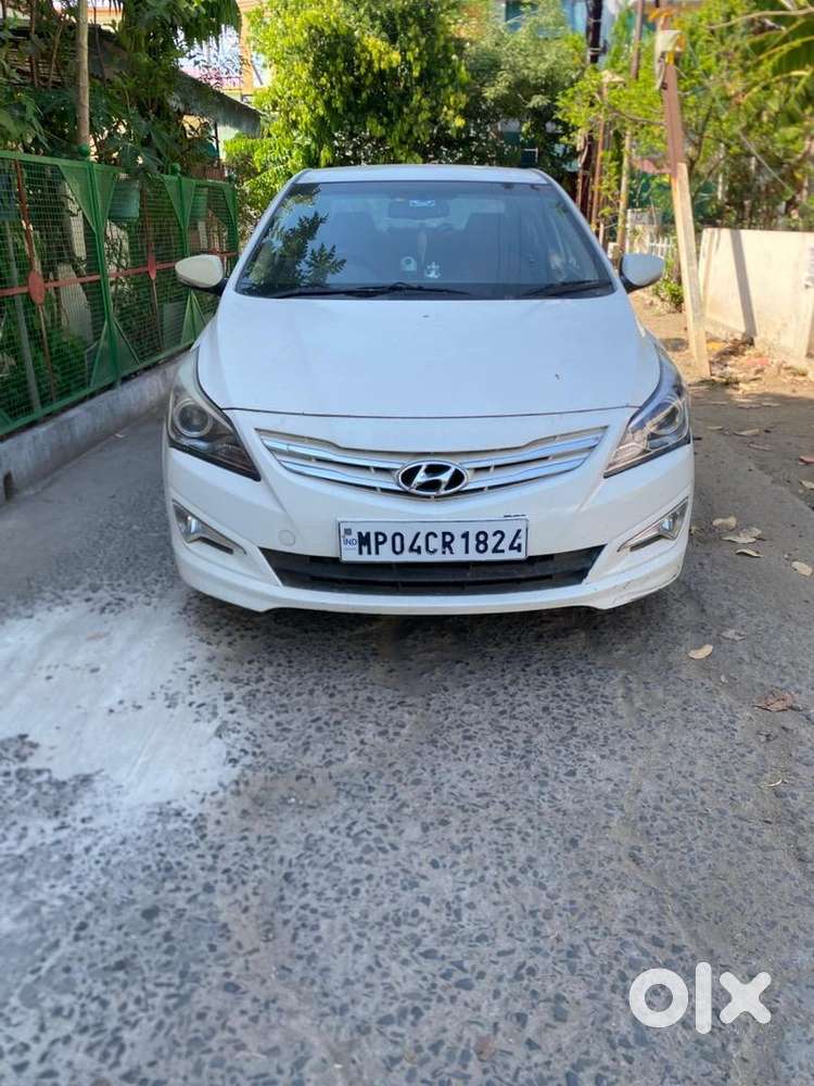 Hyundai Fluidic Verna 2016 Petrol 57014 Km Driven