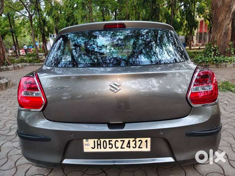 Maruti Suzuki Swift Vvt Vxi, 2021, Petrol