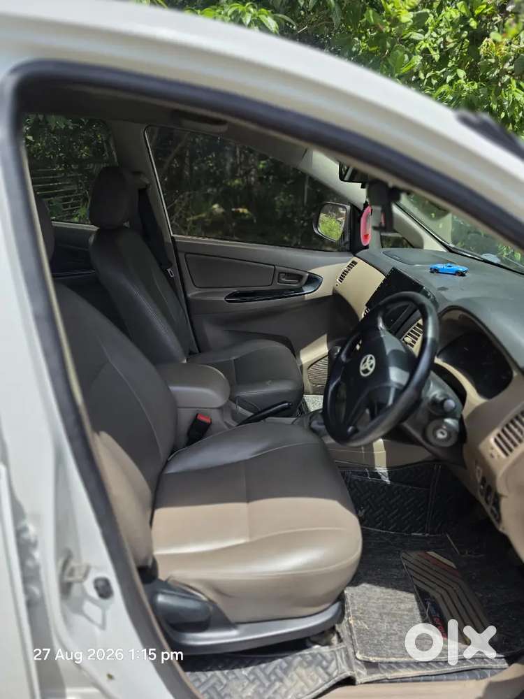 Toyota Innova G2 2015 Diesel Car