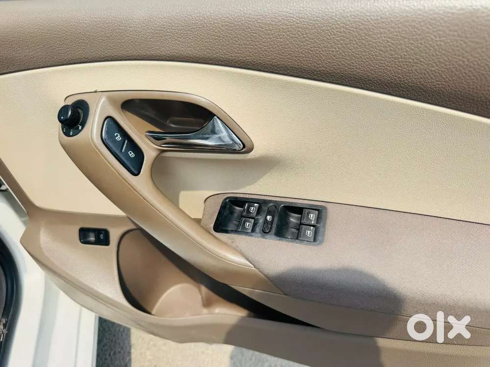 Skoda Rapid Ambition Diesel 2014