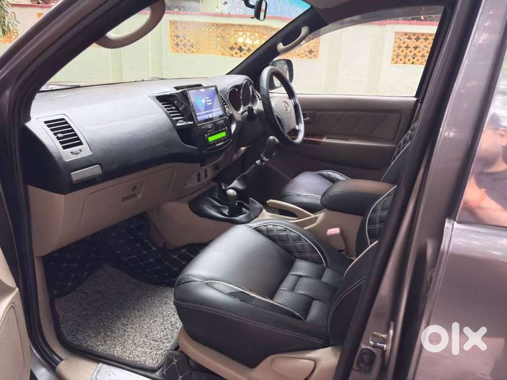 Toyota Fortuner 4x4 Mt, 2010, Diesel