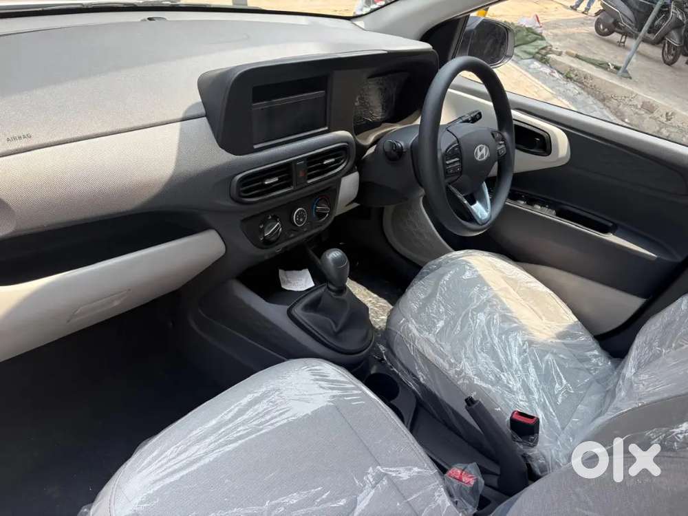 Hyundai Aura Prime Sd Cng