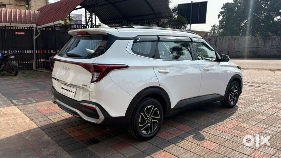 Kia Carens 1.4 Prestige 7 Str, 2022, Petrol