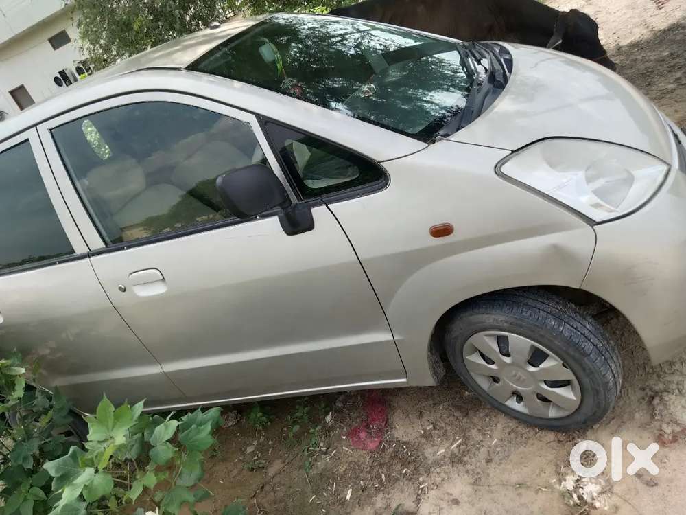 Maruti Suzuki Zen Estilo Lxi 2011 Petrol
