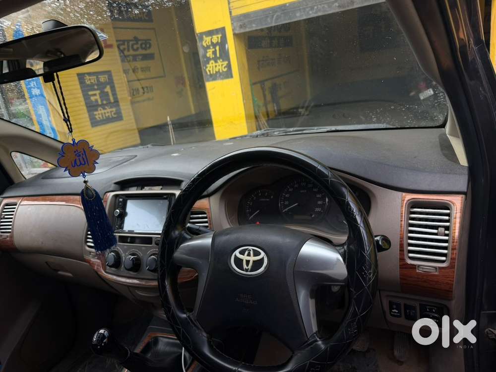 Toyota Innova 2.5 Gx, 2016 Model