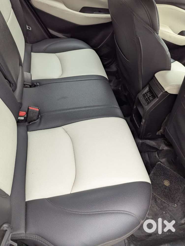 Maruti Suzuki Grand Vitara 1.5 Sigma Smart Hybrid, 2024, Petrol