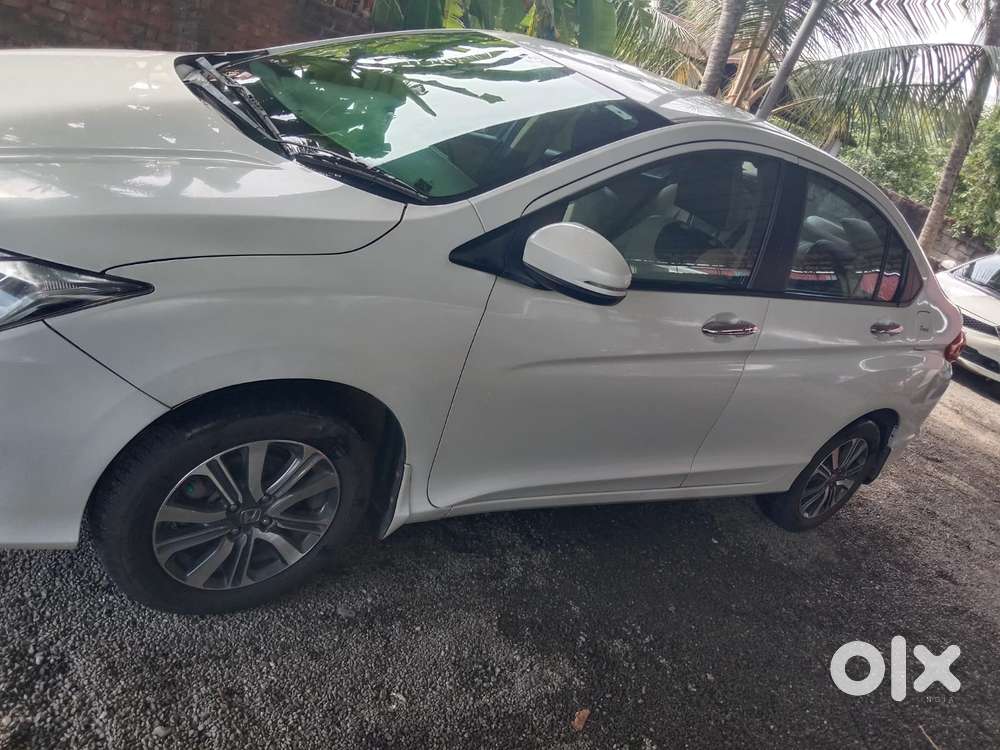 Honda City I-vtec V, 2017, Petrol