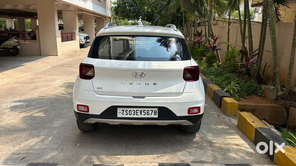 Hyundai Venue Sx, 2019, Petrol