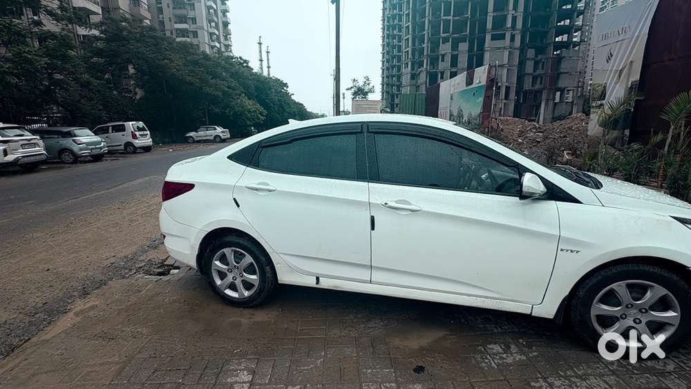 Hyundai Verna Petrol 2013