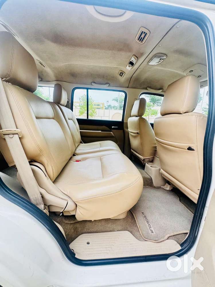 Ford Endeavour 2.2 Titanium 4x2 Mt, 2013, Diesel