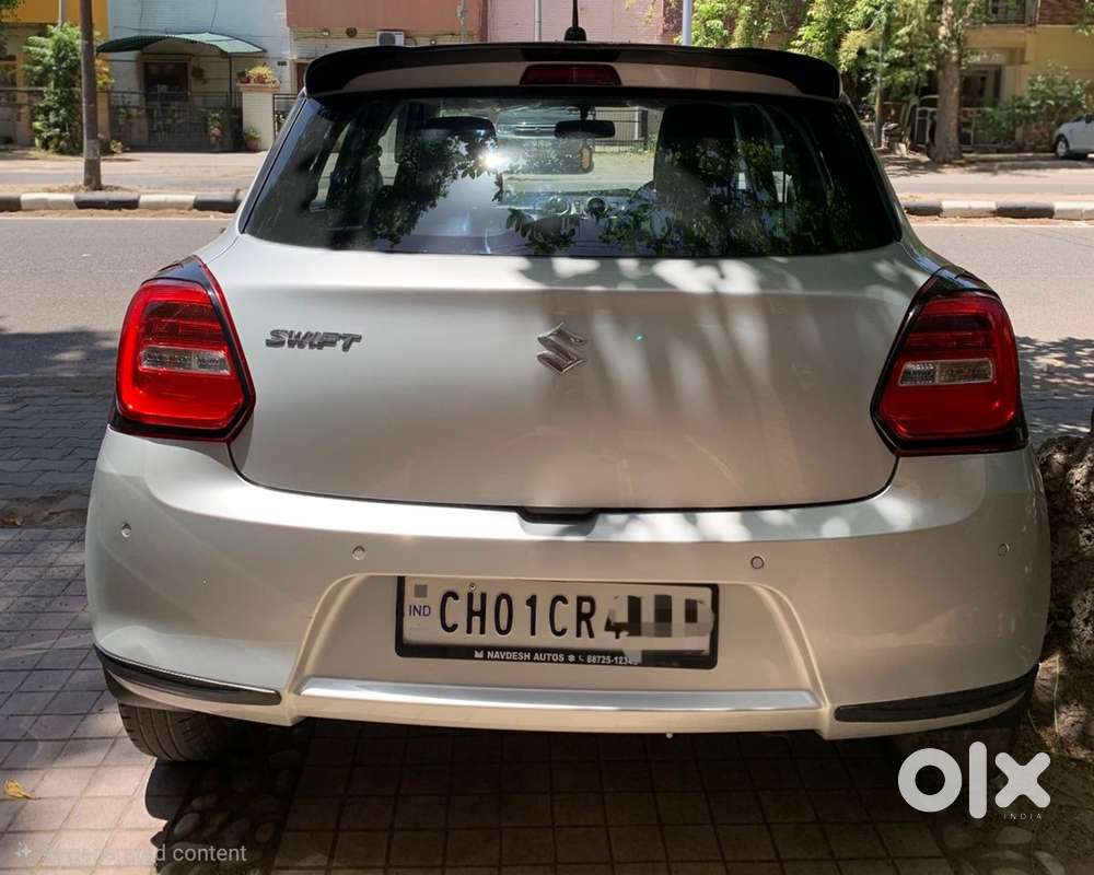 Maruti Suzuki Swift Vxi + Manual, 2023, Petrol
