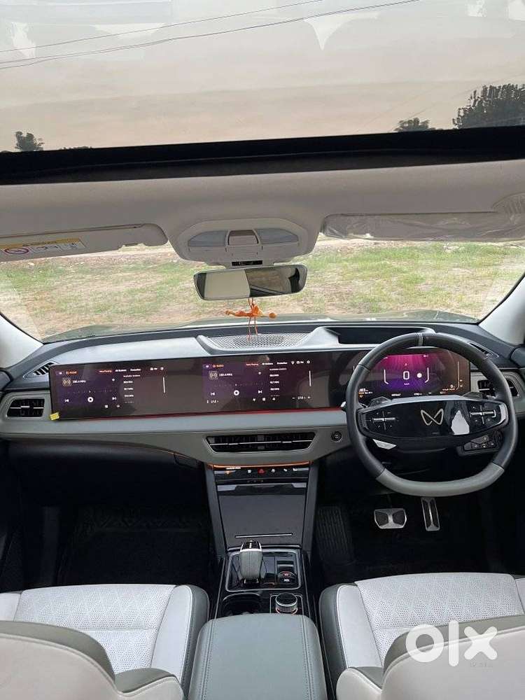 Mahindra Xev 9e Three B79 Kwh, 2025, Electric