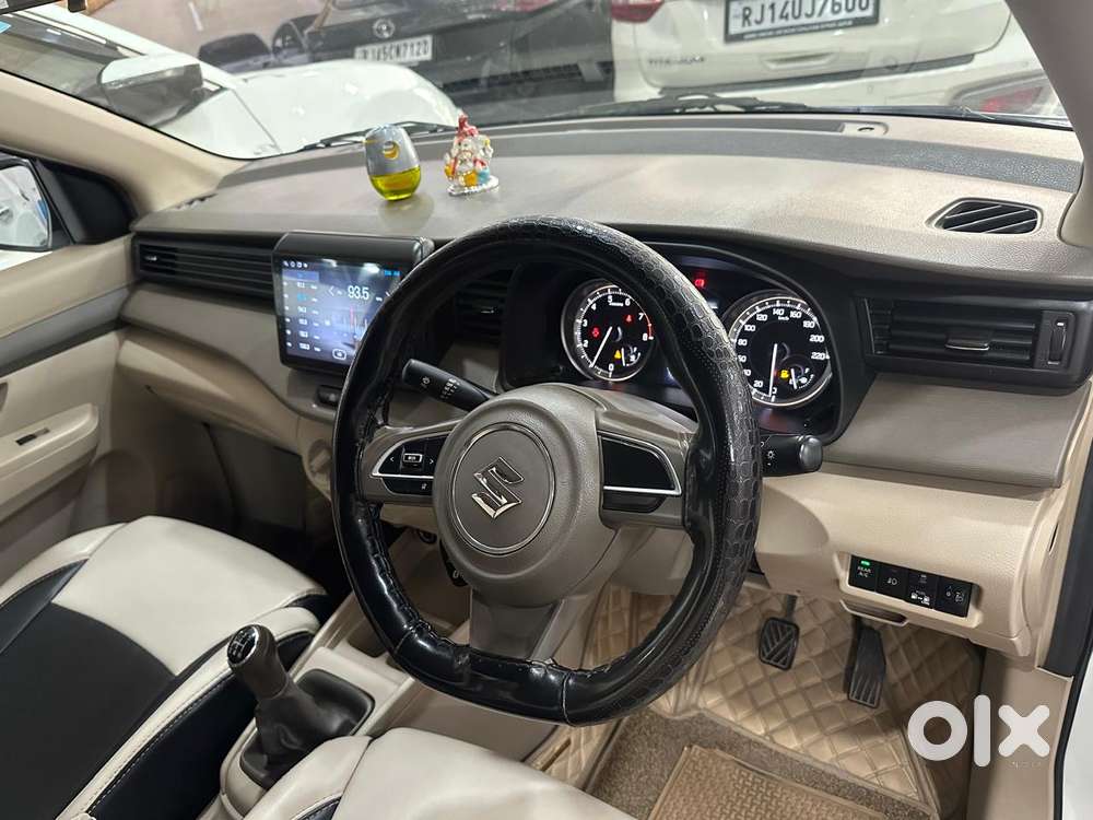 Maruti Suzuki Ertiga Vxi (o) Cng, 2025, Petrol