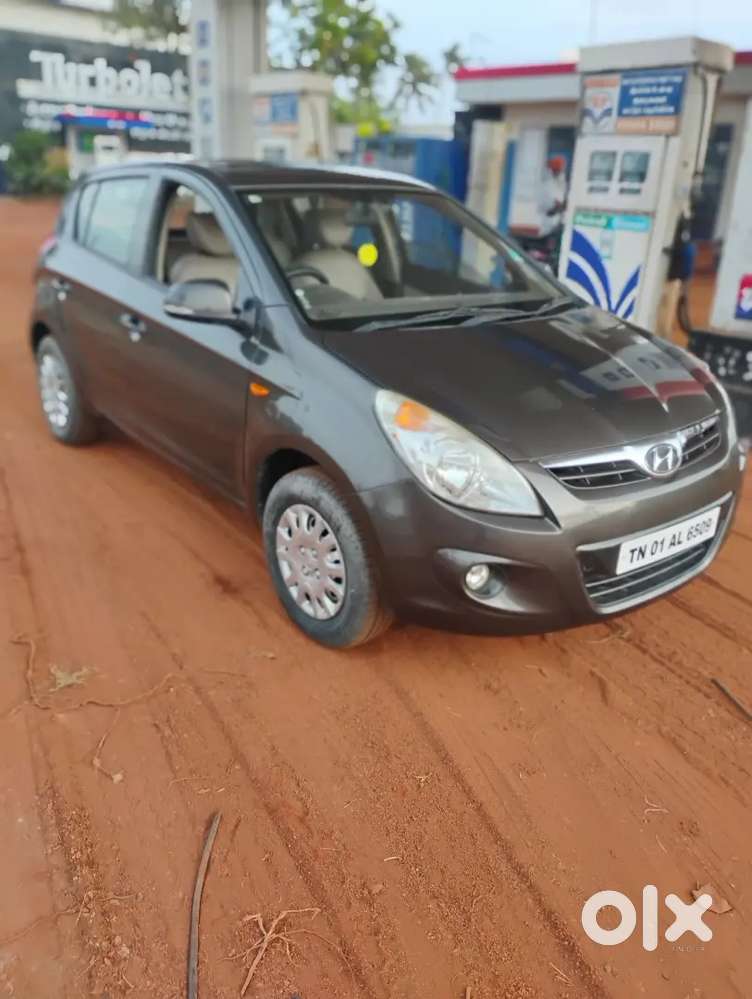 Hyundai I20 2010 Car