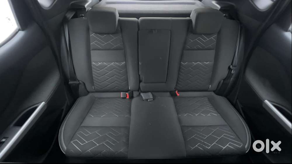 Nissan Magnite 1.0 Xv Premium Turbo Cvt, 2023, Petrol