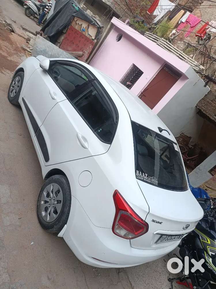 Hyundai Xcent 2015 Petrol Well Maintained New Condition Car