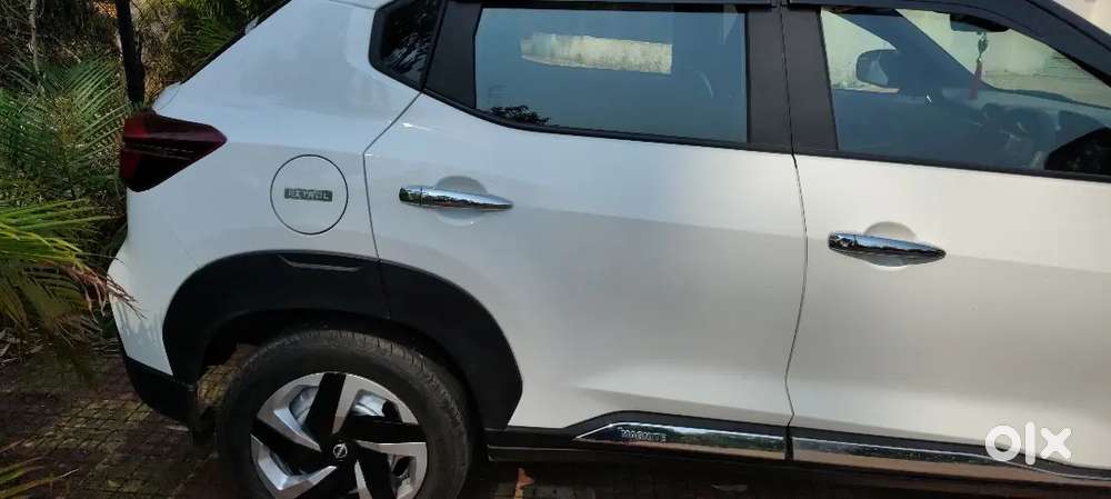 Urgent Sale For Money Nissan Magnite 2025 Petrol 3200 Km Driven