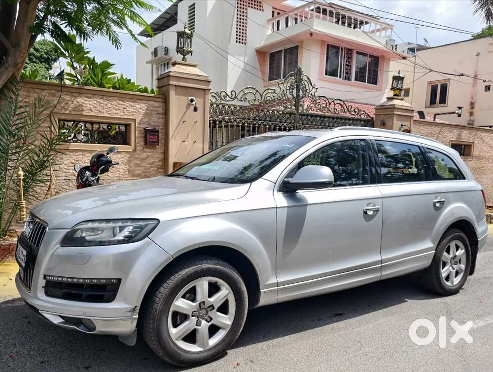 Audi Q7 Diesel Premium Plus Sunroof (7-seater )