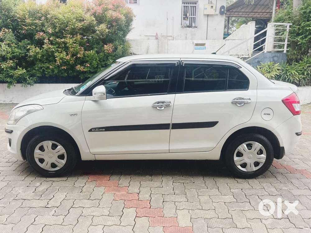Maruti Suzuki Swift Dzire Vxi(o) Amt, 2015, Petrol
