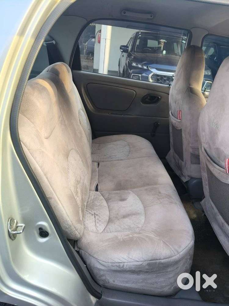 Maruti Suzuki Alto K10 2010-2014 Lxi, 2011, Petrol