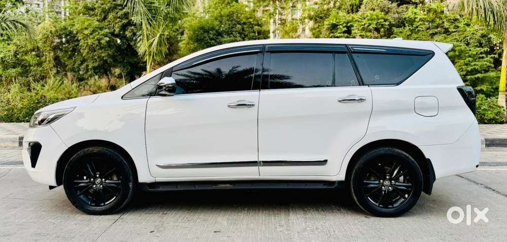 Toyota Innova Crysta 2.8 Zx At, 2016, Diesel