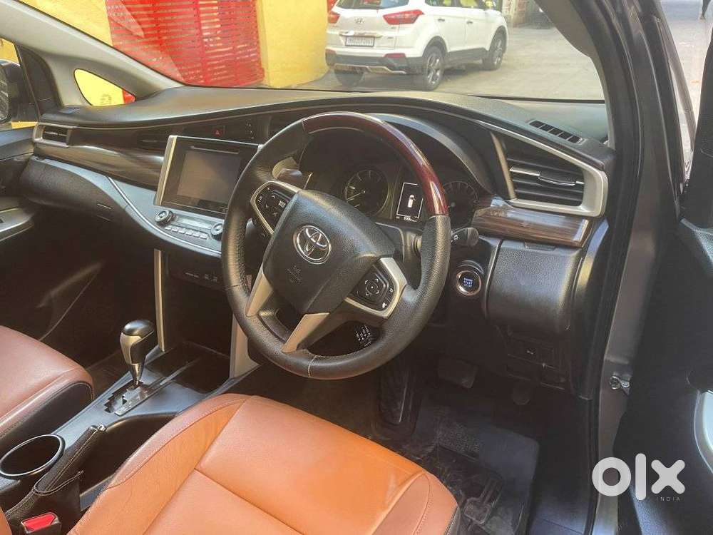 Toyota Innova Crysta 2.8z Automatic, 2018, Diesel