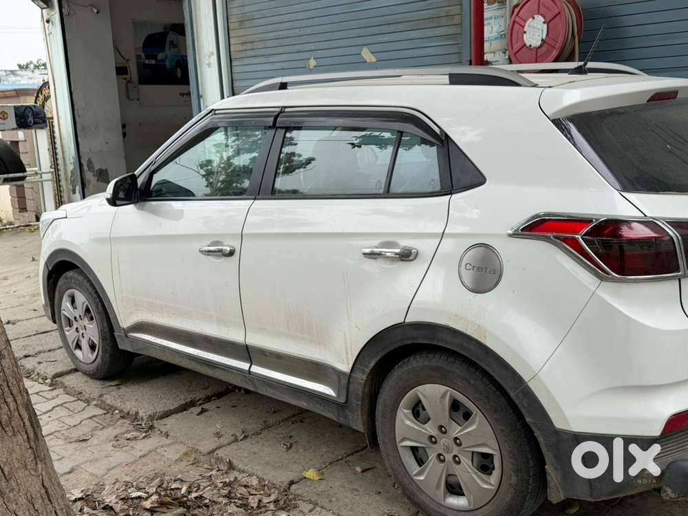 Creta 2017 •both Keys Available •cng Onpaper •new Battery Installed