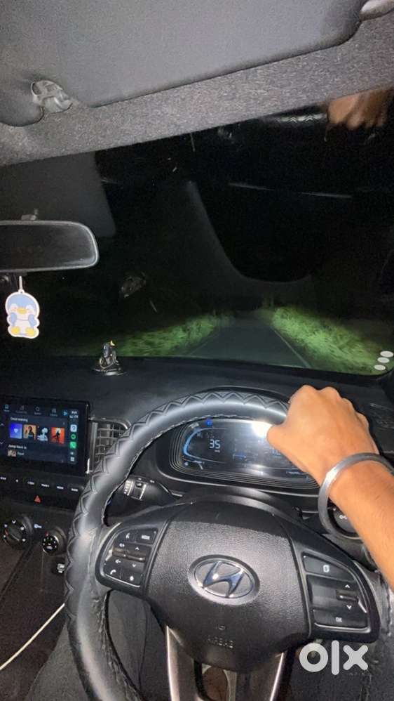 Hyundai Venue Petrol 2024