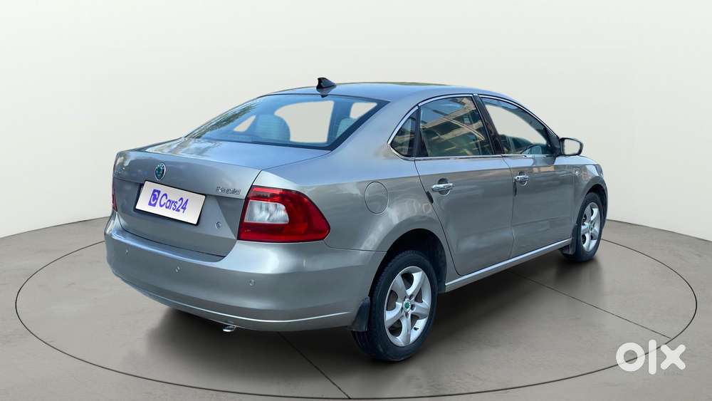 Skoda Rapid 2013-2016 1.6 Mpi At Elegance, 2012, Petrol