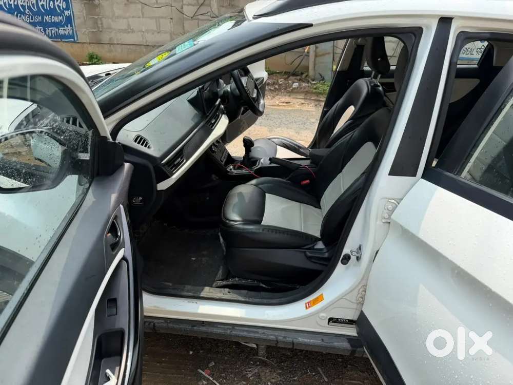 Tata Nexon Pure Plus Cng 2025