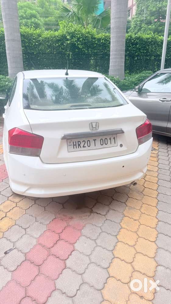 Honda City Petrol 2010 With Vip No.