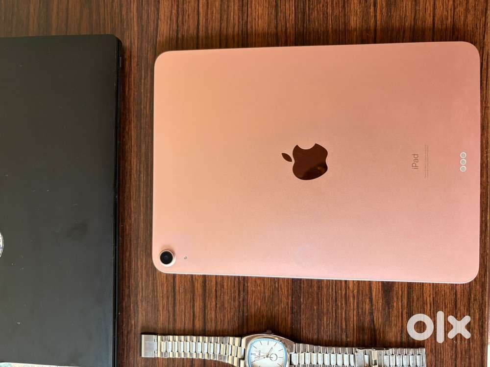 Mint Condition: Apple iPad Air 4 and Apple Pencil USB-C - Tablets