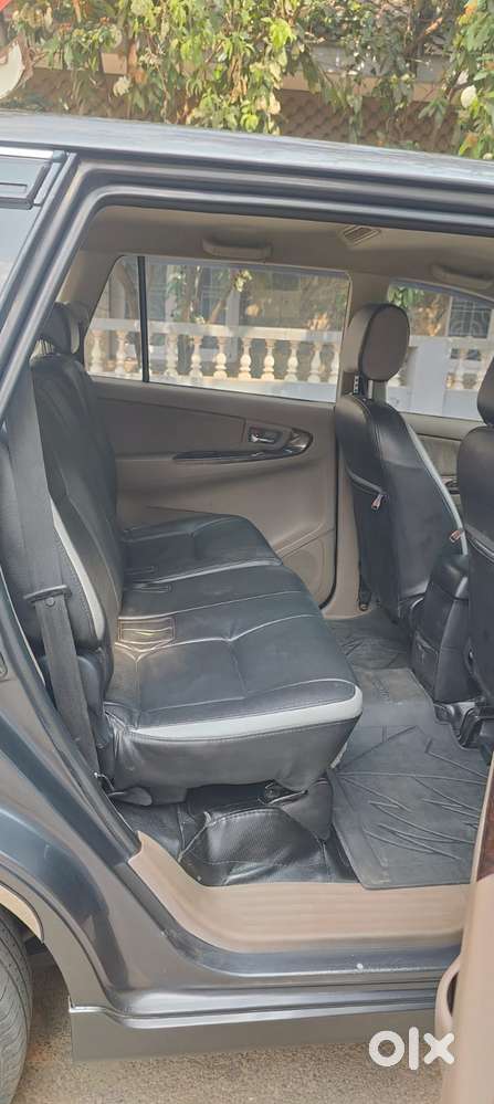 Toyota Innova 2.5 Vx 8 Str, 2016, Diesel
