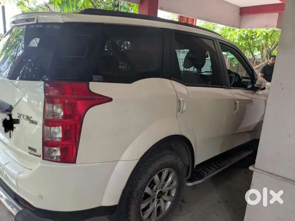 Mahindra Xuv500 Diesel 2016 Full Company Maintanance