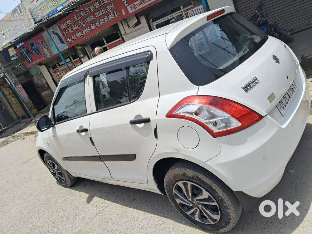 Maruti Suzuki Swift Lxi Optional-o, 2014, Cng & Hybrids
