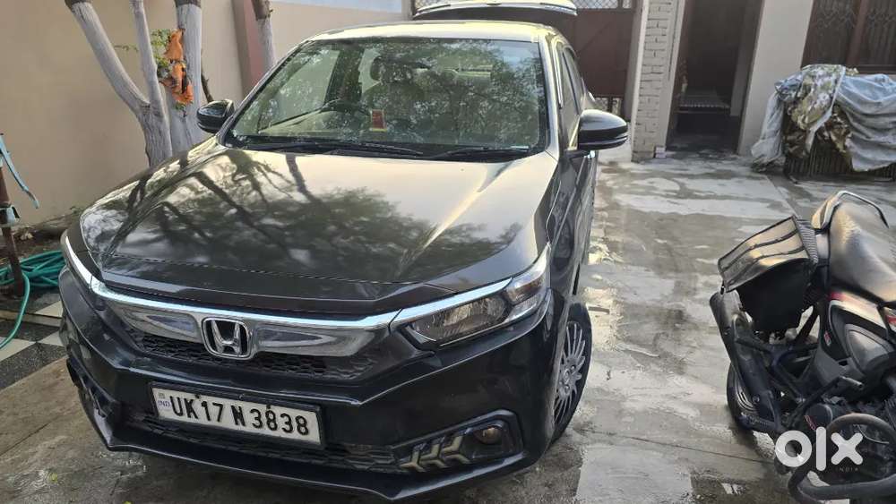 Honda Amaze 2020 Petrol Well Maintained.