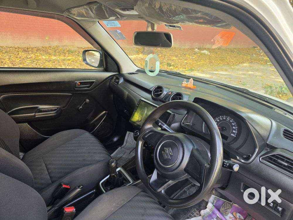 Maruti Suzuki Swift Lxi Optional-o, 2024, Petrol
