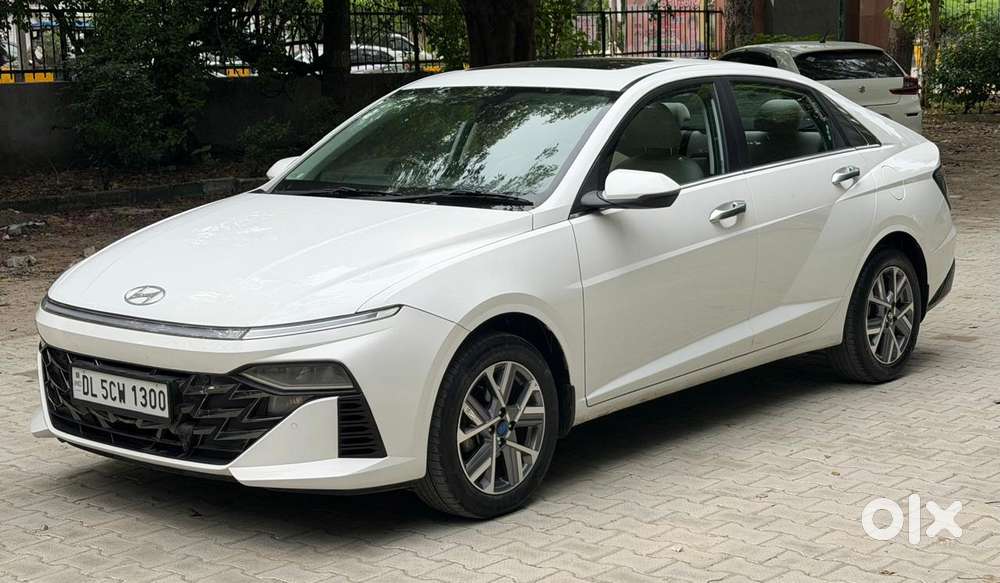 Hyundai Verna 1.5 Sx Ivt, 2025, Petrol